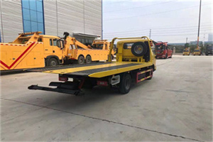 喀什地区非事故拖车