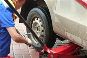 喀什地区附近拖车24小时服务热线电话