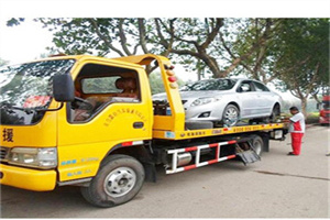 喀什地区附近24小时汽车拖车服务热线