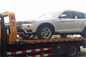 喀什地区拖车24小时服务电话