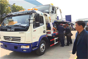 喀什地区汽车道路救援拖车价格